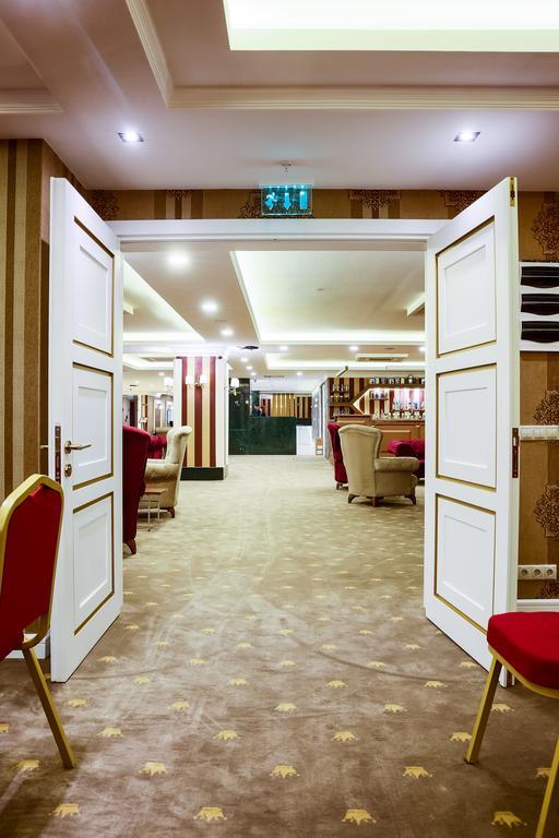 Royal Hotel Инегель Экстерьер фото